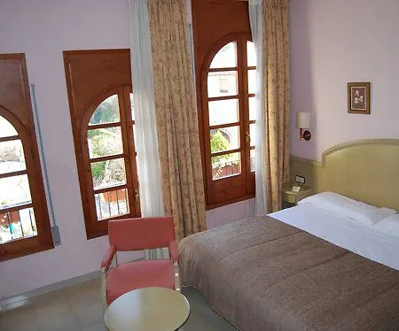 Hotel Masia Del Cadet